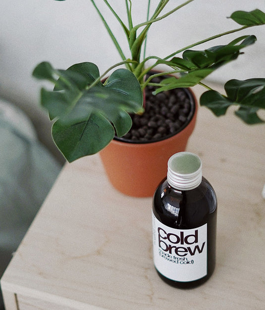 Everything I know about midi skirts and how to wear.